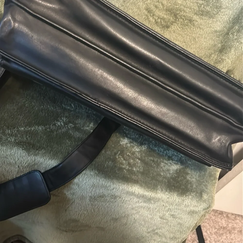 Coach Porox leather messenger/laptop bag. **🚨REHAB🚨🚨